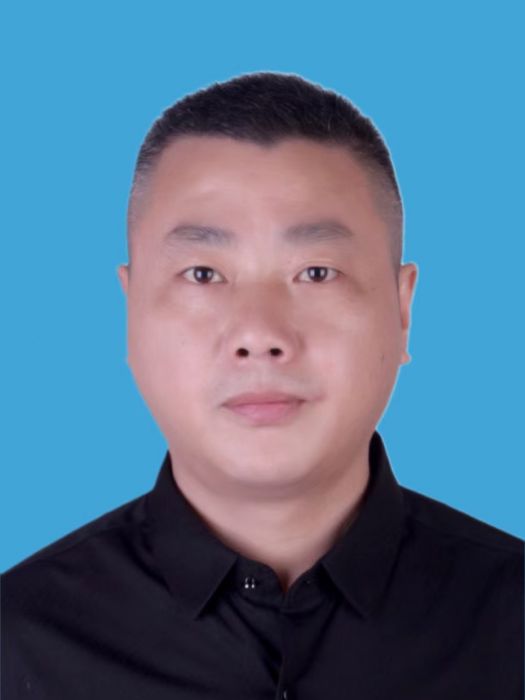 王曉龍(四川省南充市通江縣交通運輸局黨組成員、副局長) 王曉龍(四川省南充市通江縣交通運輸局黨組成員、副局長)