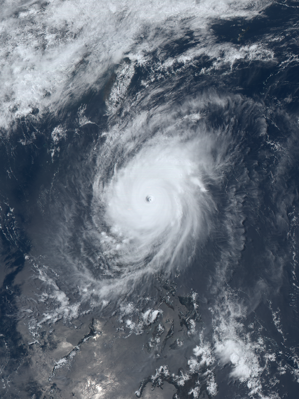 超強颱風紅霞 衛星雲圖