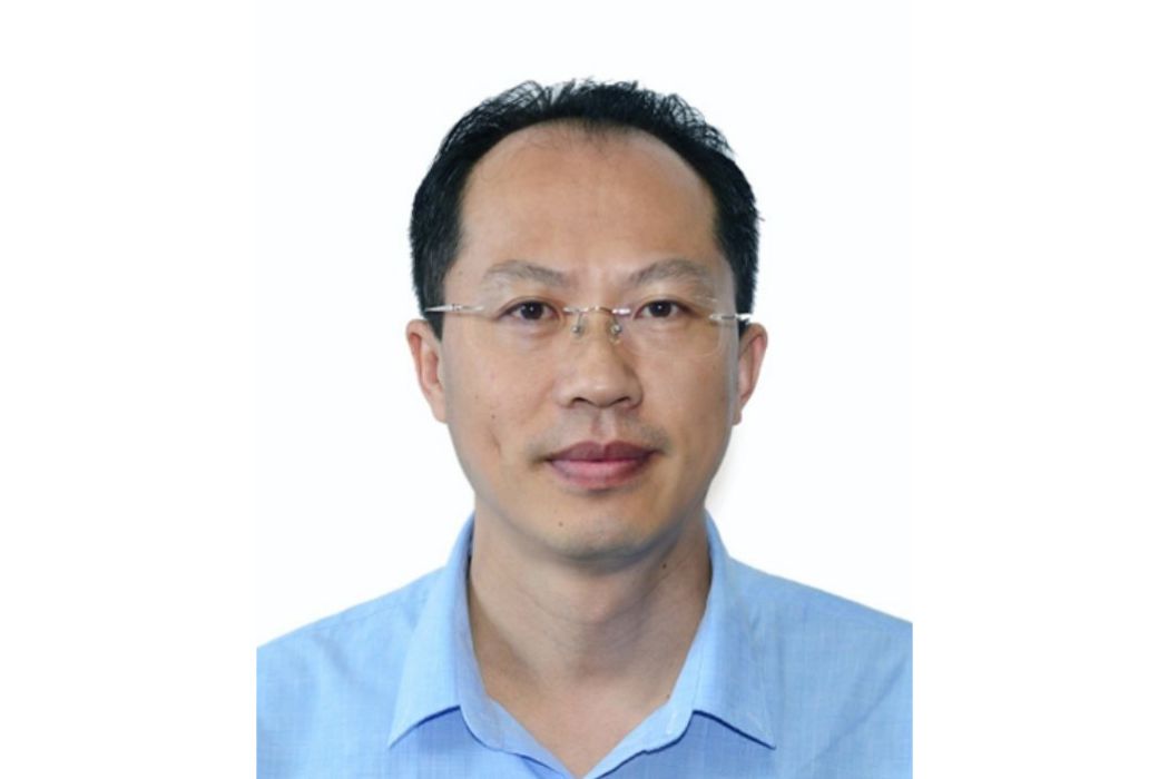 張平(中新藥業董事)