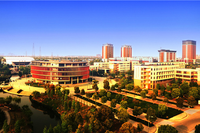 江蘇科技大學公共管理學院