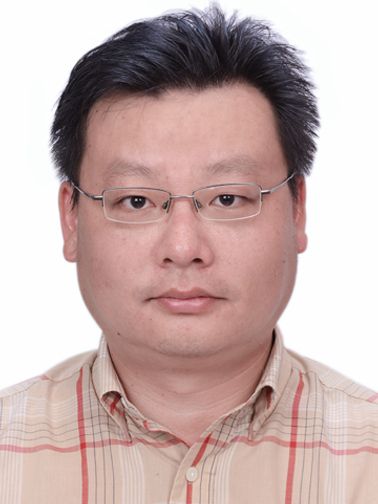 馮岩(蘇州大學特聘教授,電漿物理與技術研究所所長) 馮岩(蘇州大學特聘教授,電漿物理與技術研究所所長)