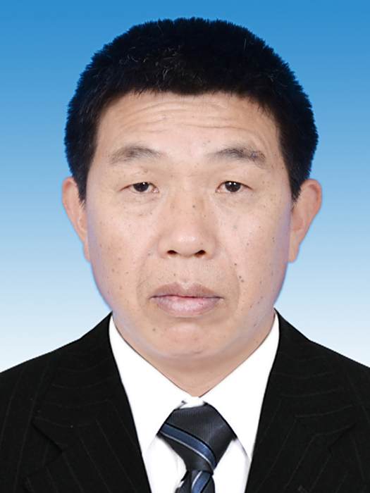 金平(貴州省黔西南布依族苗族自治州興仁市林業局黨組成員、副局長) 金平(貴州省黔西南布依族苗族自治州興仁市林業局黨組成員、副局長)
