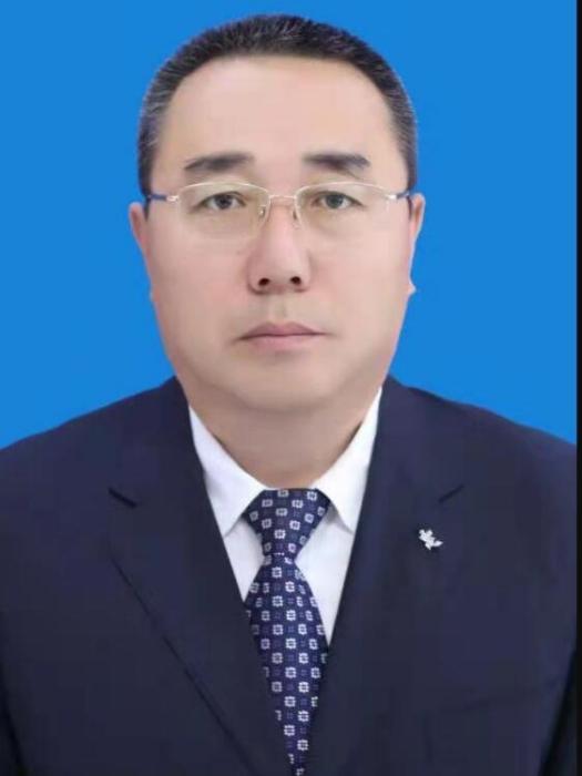 何春(黑龍江省齊齊哈爾市梅里斯達斡爾族區政協副主席(不駐會),區工商聯主席) 何春(黑龍江省齊齊哈爾市梅里斯達斡爾族區政協副主席(不駐會),區工商聯主席)