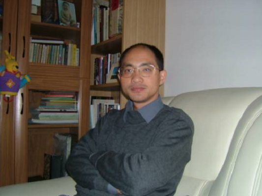 朱小華(北京大學數學系教授)