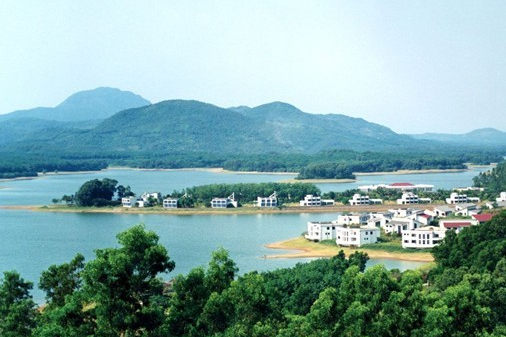 雲月湖 雲月湖