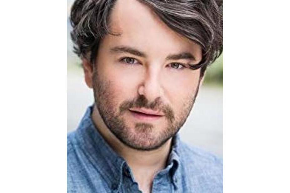 Alex Brightman Alex Brightman