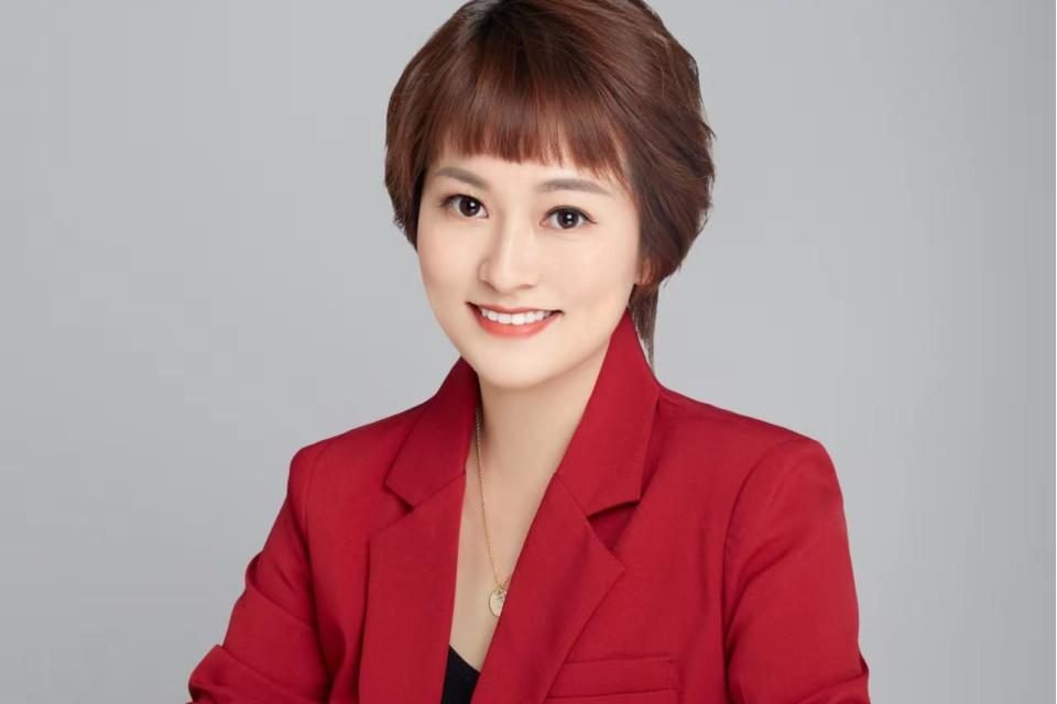 李東(南昌大學新聞與傳播學院黨委委員) 李東(南昌大學新聞與傳播學院黨委委員)