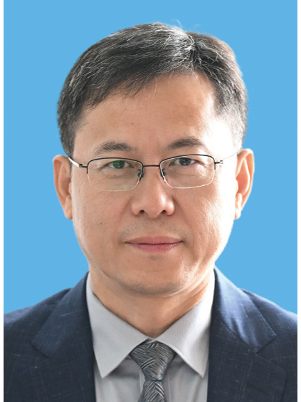 張曉東(江蘇省教育科學研究院副院長、黨委委員) 張曉東(江蘇省教育科學研究院副院長、黨委委員)