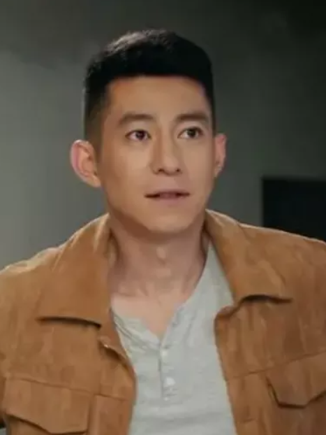 穆林(當代都市劇《親愛的孩子們》中的角色) 穆林(當代都市劇《親愛的孩子們》中的角色)