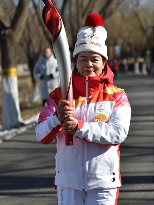 曹芳(北京冬奧會火炬手) 曹芳(北京冬奧會火炬手)