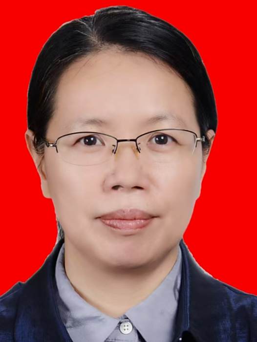 徐月華(新疆維吾爾自治區昌吉回族自治州呼圖壁縣林業和草原局副局長) 徐月華(新疆維吾爾自治區昌吉回族自治州呼圖壁縣林業和草原局副局長)