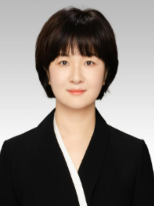 李金玲(遼寧省營口市西市區委常委,區人民政府黨組副書記、副區長) 李金玲(遼寧省營口市西市區委常委,區人民政府黨組副書記、副區長)
