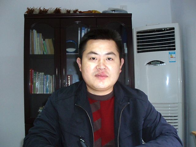 熊猛(湖南省澧縣第一完全國小副校長) 熊猛(湖南省澧縣第一完全國小副校長)