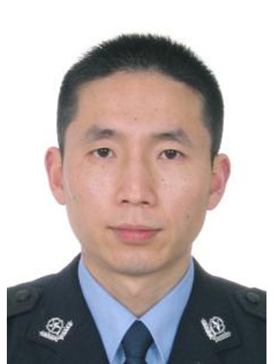 楊峰(重慶市銅梁區交通局黨委委員、交通運輸綜合行政執法支隊支隊長) 楊峰(重慶市銅梁區交通局黨委委員、交通運輸綜合行政執法支隊支隊長)