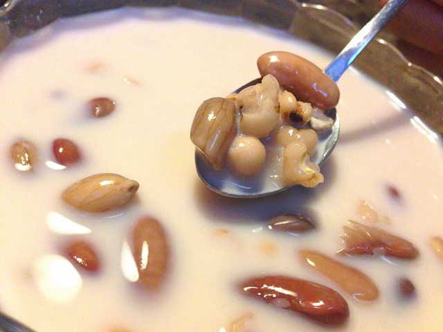 紅豆薏米牛奶粥