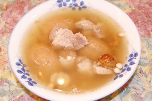 雪梨豬踭湯 雪梨豬踭湯