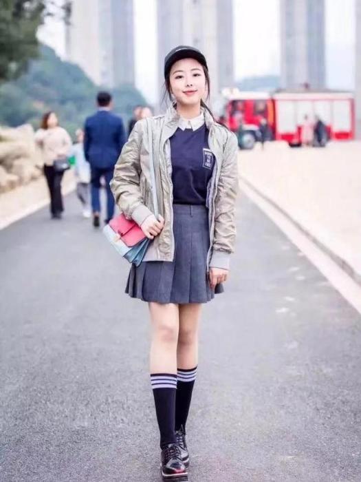 邱涵(浙江大學跨學科博士生,曾獲廚神大賽冠軍) 邱涵(浙江大學跨學科博士生,曾獲廚神大賽冠軍)
