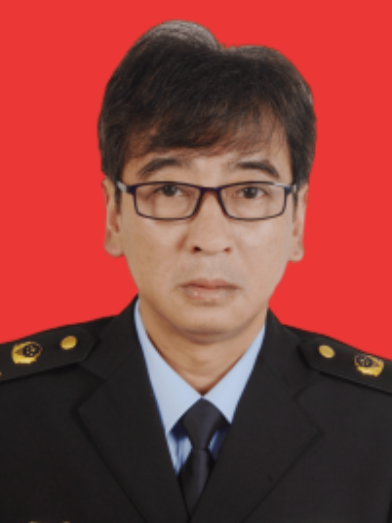 肖慶(四川省樂山市峨邊彝族自治縣市場監督管理局黨組成員、總經濟師) 肖慶(四川省樂山市峨邊彝族自治縣市場監督管理局黨組成員、總經濟師)