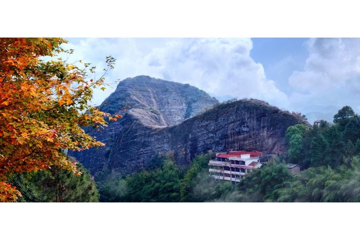 紅軍營(位於湖南省岳陽市平江縣長壽鎮塘口村) 紅軍營(位於湖南省岳陽市平江縣長壽鎮塘口村)