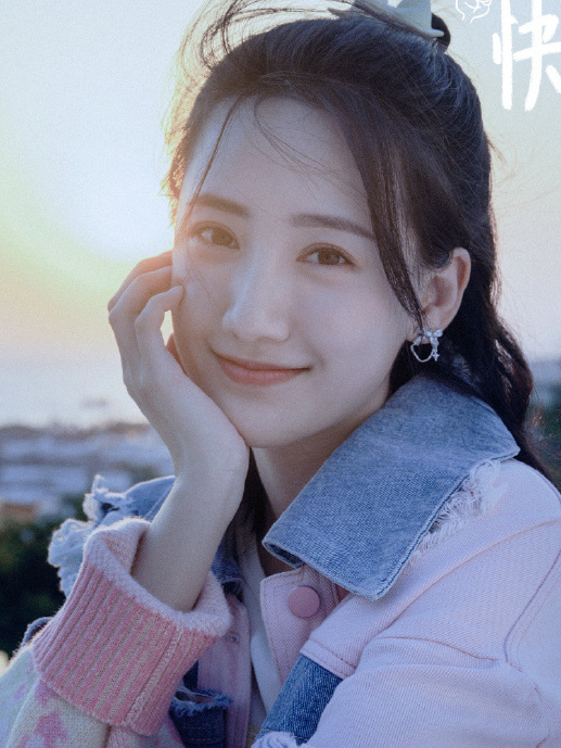 寧薇(小說《偷偷藏不住》及其衍生作品中的角色) 寧薇(小說《偷偷藏不住》及其衍生作品中的角色)