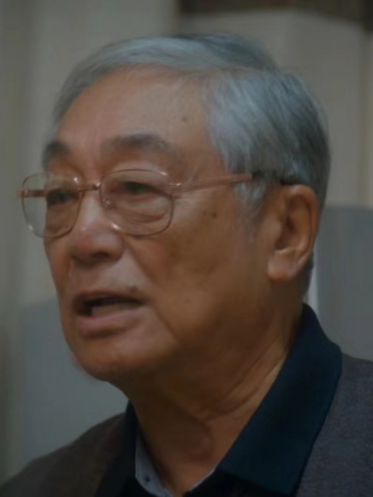 秦振華(《我是你媽》中曾江飾演的角色) 秦振華(《我是你媽》中曾江飾演的角色)