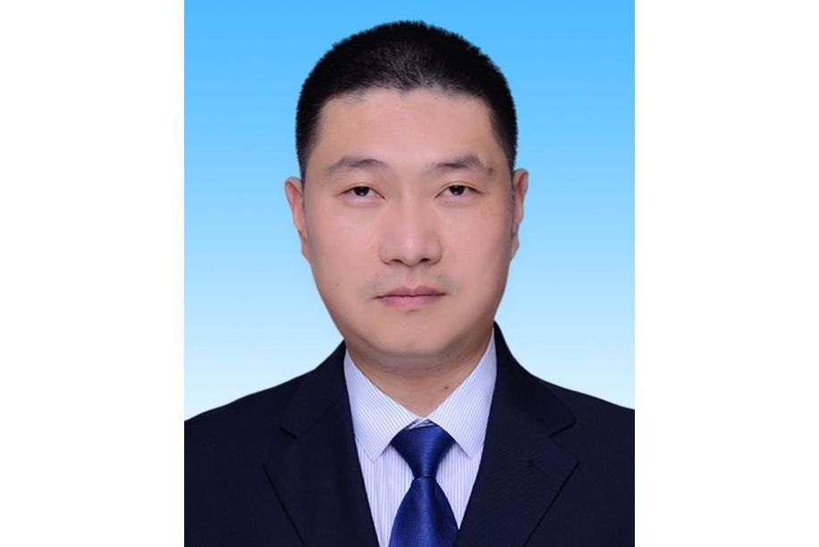 王志勇(北京市大興區委高米店街道工委委員、辦事處副主任) 王志勇(北京市大興區委高米店街道工委委員、辦事處副主任)