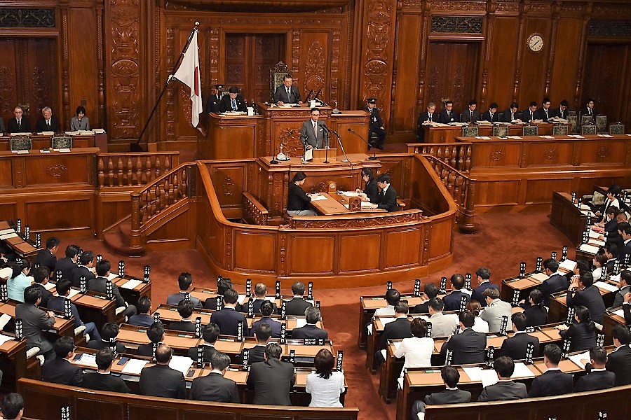 2018年7月10日，日本眾議院全票通過《暴雨災害對策決議案》