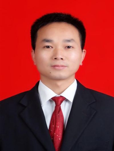 唐鈞(湖南省邵陽市綏寧縣樂安鋪苗族侗族鄉黨委書記) 唐鈞(湖南省邵陽市綏寧縣樂安鋪苗族侗族鄉黨委書記)