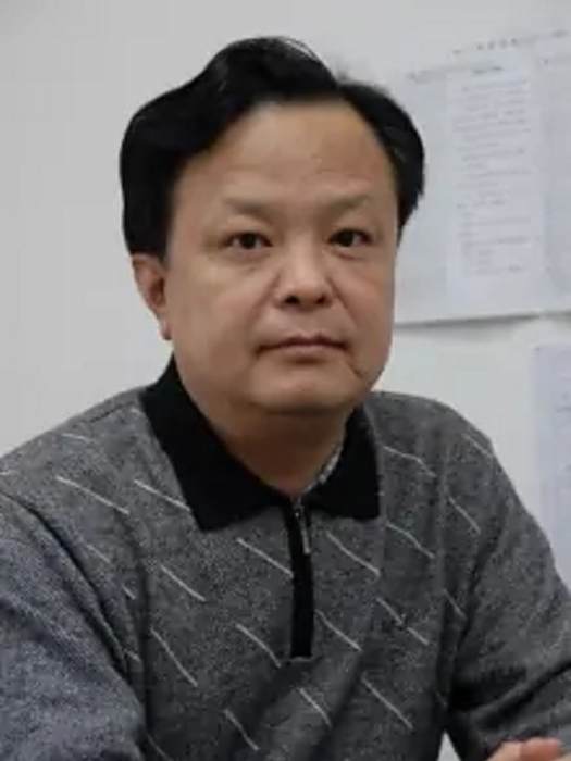 陳澤欣(四川音樂學院戲劇系副主任) 陳澤欣(四川音樂學院戲劇系副主任)
