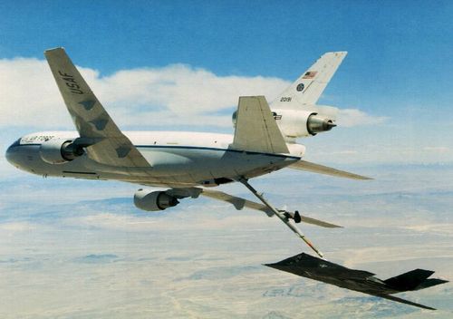 KC-10加油機