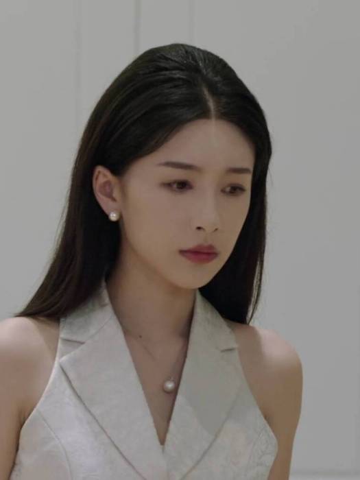 李芷晴(電視劇《主婦的覺醒》中的女主角) 李芷晴(電視劇《主婦的覺醒》中的女主角)