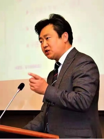 賈磊(德陽外國語學校總校長) 賈磊(德陽外國語學校總校長)
