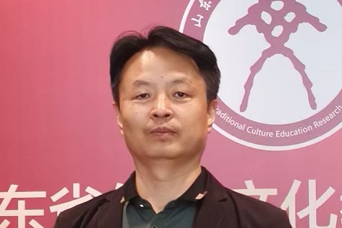 李同偉(齊魯書畫研究院書畫家) 李同偉(齊魯書畫研究院書畫家)