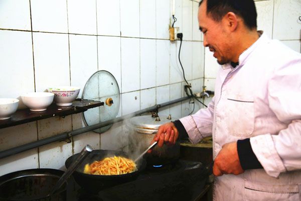 鋼盔鍋 鋼盔鍋