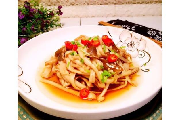 紅油拌菌菇