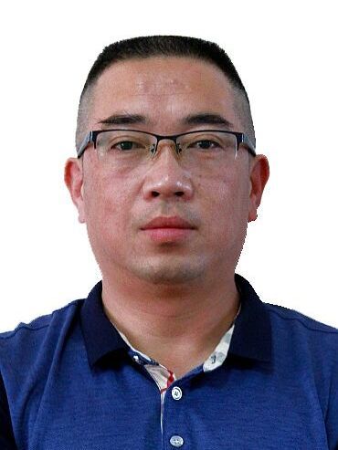金旭(安徽省黃山市休寧縣委教育工委委員、縣教育局副局長、縣教育系統工會主席) 金旭(安徽省黃山市休寧縣委教育工委委員、縣教育局副局長、縣教育系統工會主席)