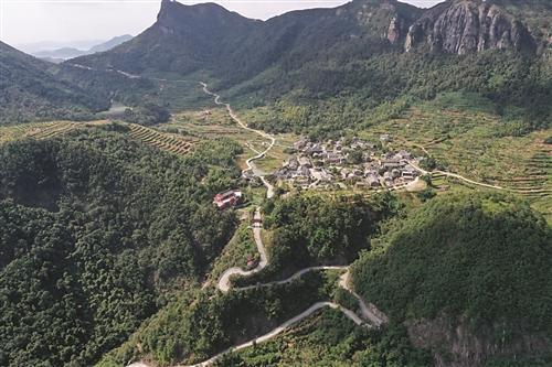 峨嵋山村(浙江省溫嶺市溫嶠鎮下轄村) 峨嵋山村(浙江省溫嶺市溫嶠鎮下轄村)