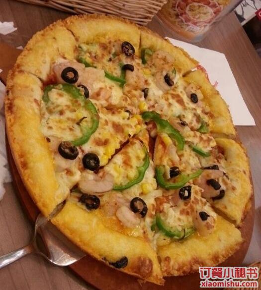 金牌海鮮披薩