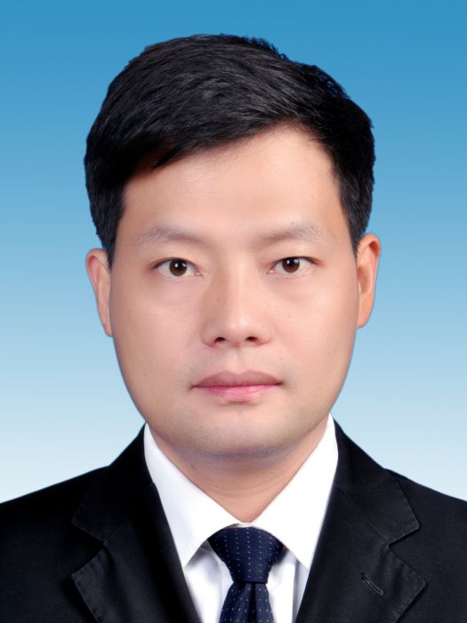 王建(貴州省黔西南布依族苗族自治州人民政府辦公室副主任) 王建(貴州省黔西南布依族苗族自治州人民政府辦公室副主任)