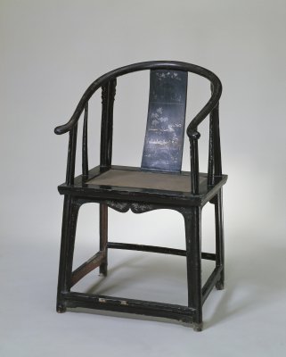 明清時期黑漆嵌螺鈿圈椅