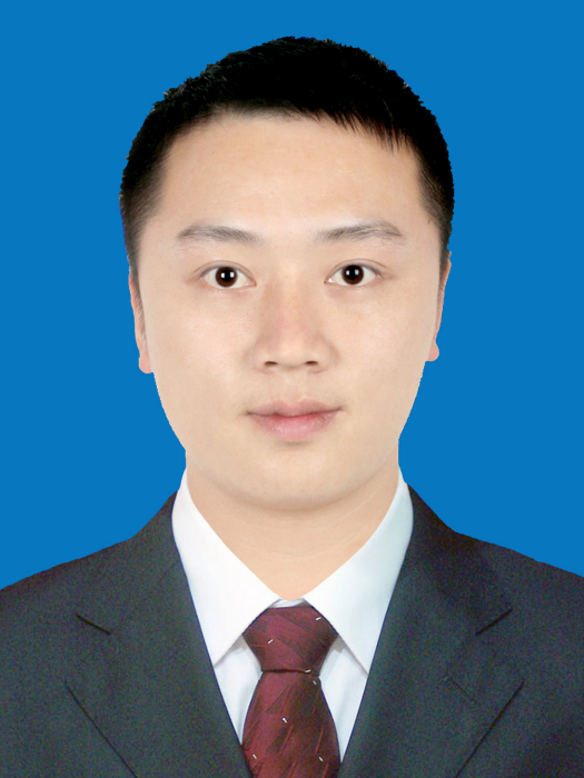 李青龍(貴州省黔東南苗族侗族自治州黃平縣交通運輸局黨組成員、副局長)