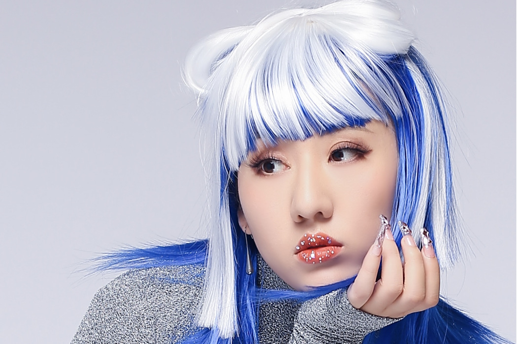 阿道(中國內地女歌手) 阿道(中國內地女歌手)