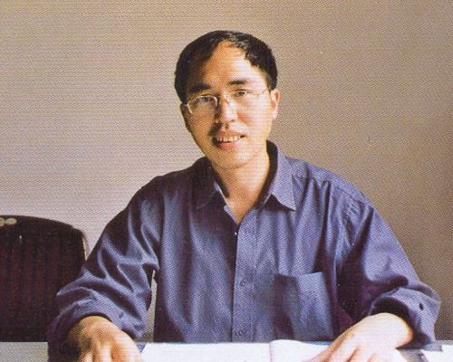 廖小平(福州大學兼職教授) 廖小平(福州大學兼職教授)