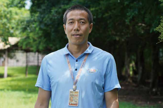 沈偉(重慶市樂和樂都旅遊有限公司野生動物世界分公司動物救助繁育中心領班) 沈偉(重慶市樂和樂都旅遊有限公司野生動物世界分公司動物救助繁育中心領班)