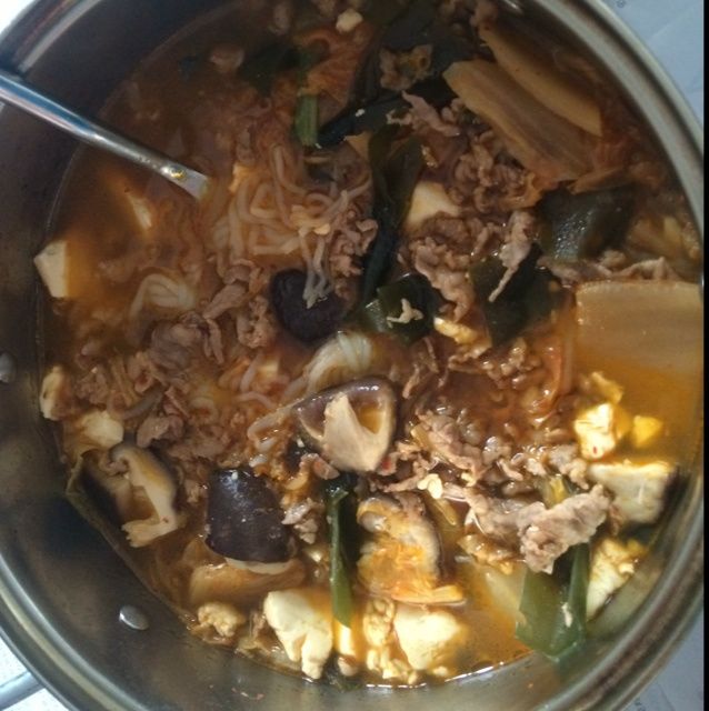 肥牛泡菜湯 肥牛泡菜湯