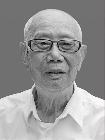 劉毅生(廣西壯族自治區黨委黨校原校長) 劉毅生(廣西壯族自治區黨委黨校原校長)
