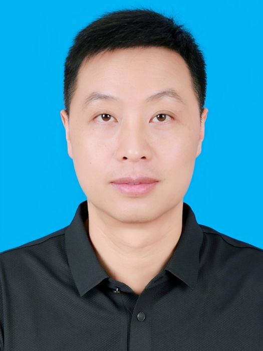 廖明(江西省宜春市銅鼓縣市場監督管理局黨組書記、局長) 廖明(江西省宜春市銅鼓縣市場監督管理局黨組書記、局長)