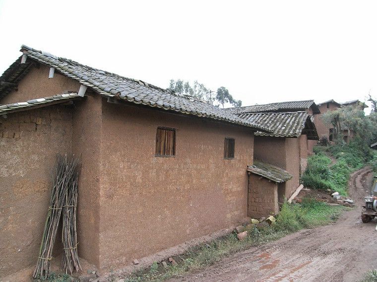 阿炮村(峨山縣甸中鎮下轄村) 阿炮村(峨山縣甸中鎮下轄村)