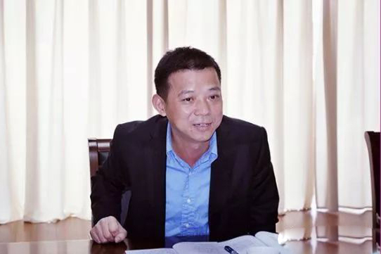 文勇(中國電信股份有限公司山東分公司總經理) 文勇(中國電信股份有限公司山東分公司總經理)
