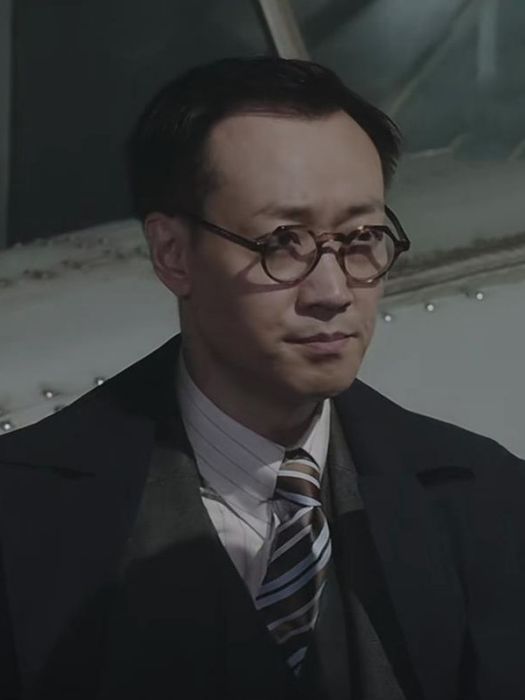 程摘梅 程摘梅